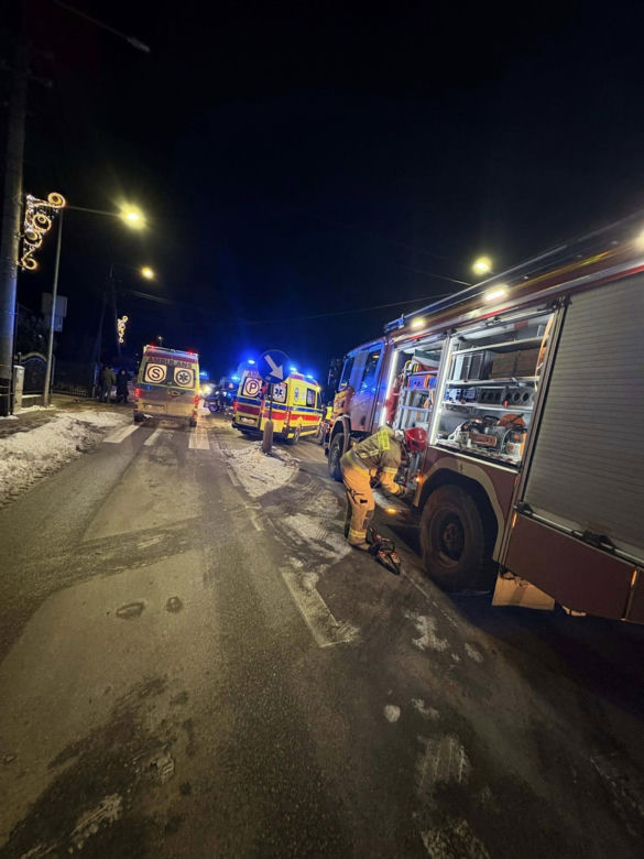 Pijany kierowca rozbił auto pod Wołominem! Pięcioro rannych w szpitalu