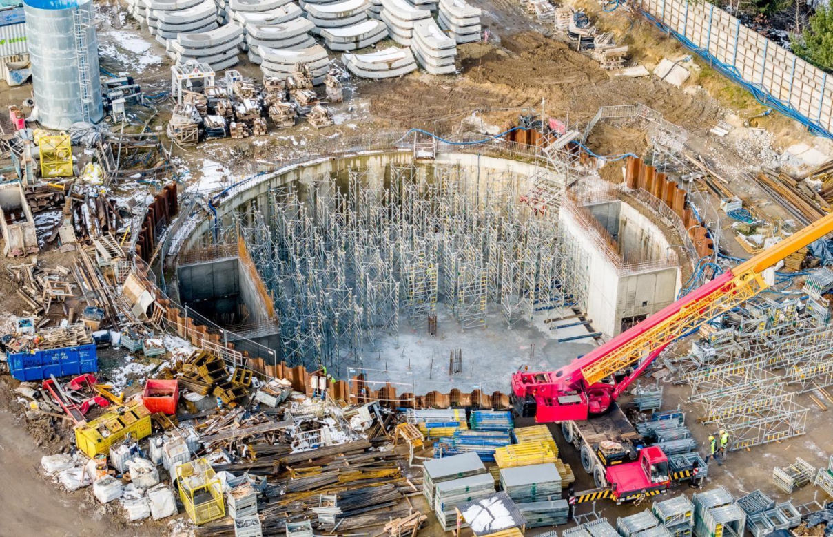 Trwa budowa tunelu kolejowego pod  Łodzią i stacji Łódź Koziny