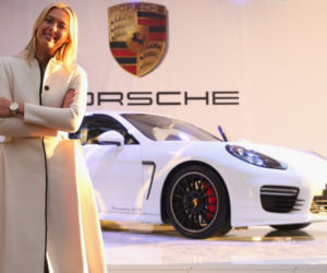 Maria Szarapowa / Porsche Panamera GTS
