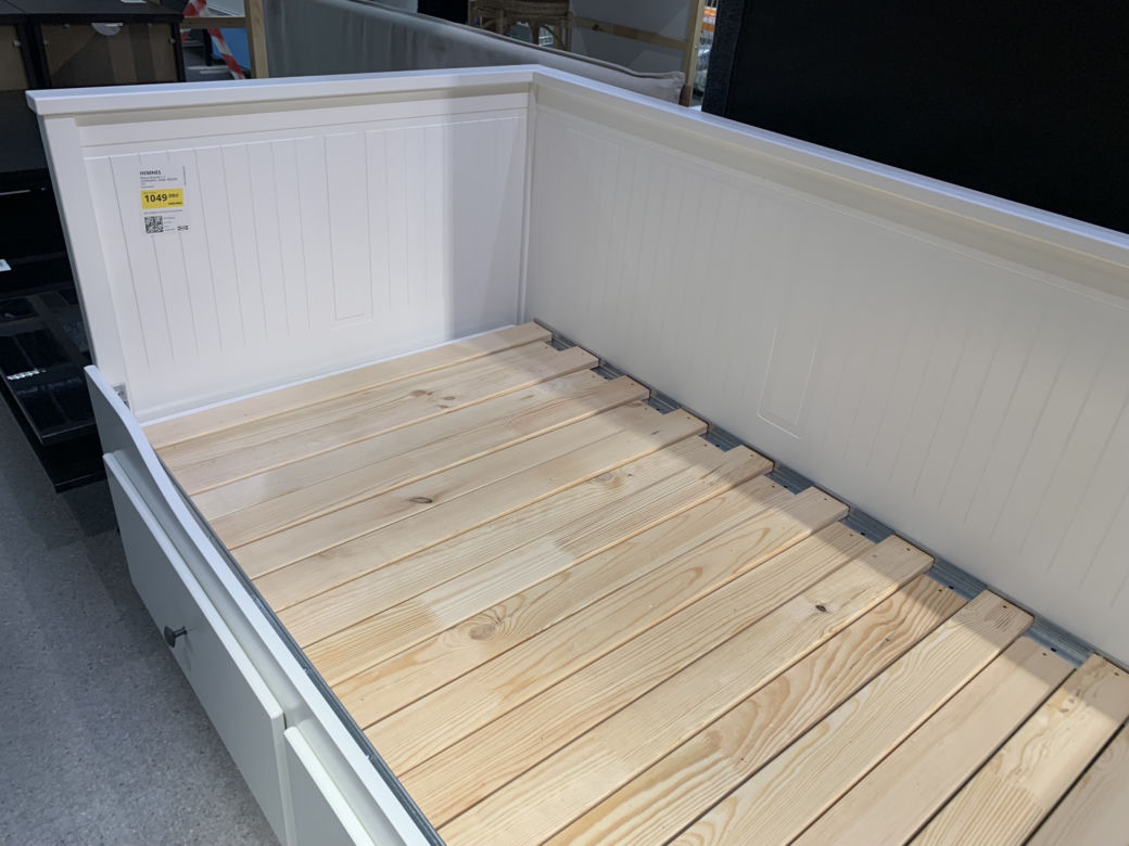 Ikea Katowice: Przecena goni przecenę