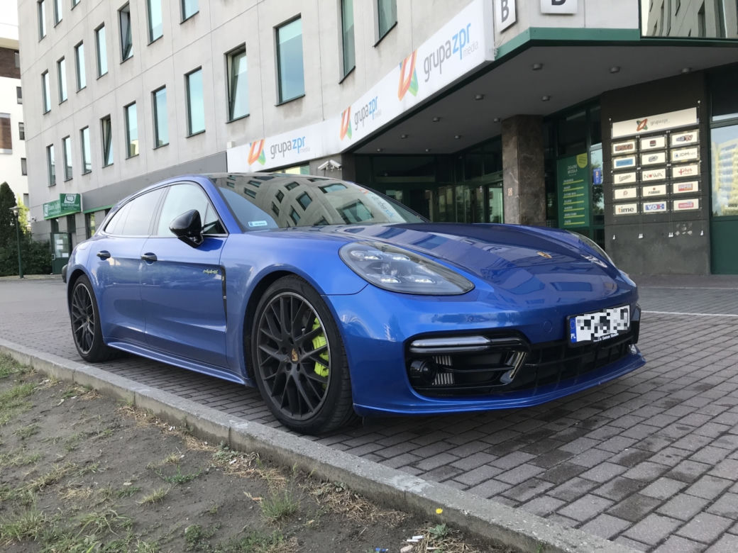 Porsche Panamera 4 E-Hybrid Sport Turismo