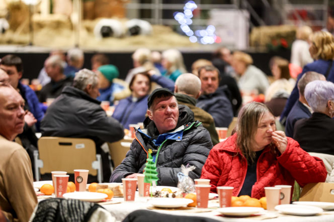 Metropolitalna Wigilia bez Samotności w Katowicach 2025