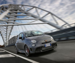 Abarth 695 biposto