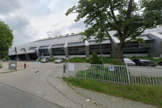 Kultowy obiekt znika z mapy Warszawy. Istniał przez 25 lat 