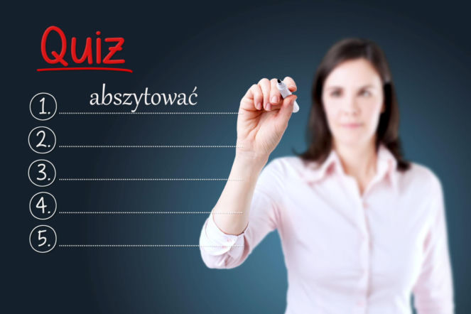 QUIZ. Staropolskie wyrazy. Wiesz, co znaczyły? Abszytować to dopiero początek