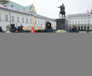 KRZYŻ POWRACA.