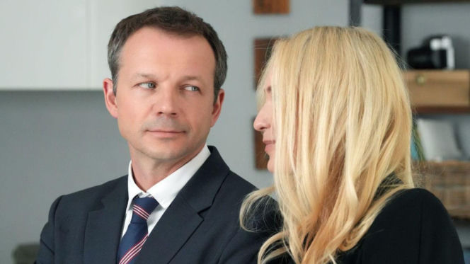 Barwy szczęścia odc. 3267. Bruno (Lesław Żurek), Karolina (Marta Dąbrowska)