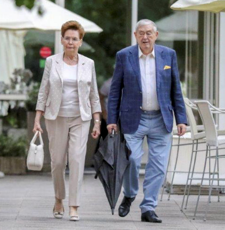 80 lat Loski! A ona wciąż młoda!