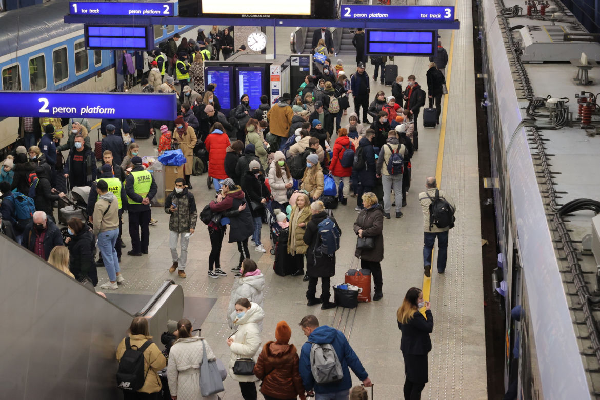 Wielkie opóźnienia na kolei. Wszystko przez atak hakerski
