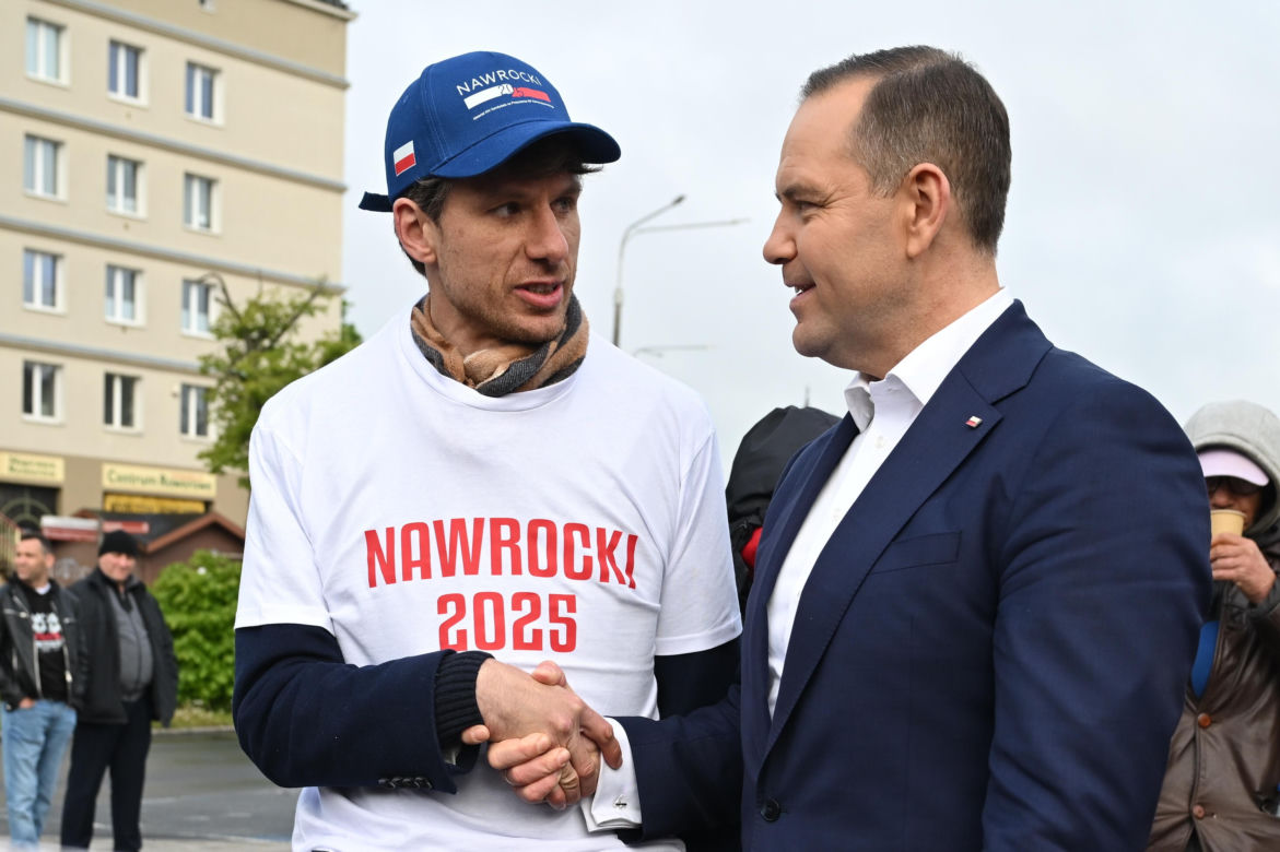 Karol Nawrocki w Gdańsku rozdawał pączki