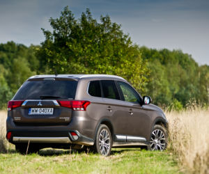 Mitsubishi Outlander po liftingu 2015