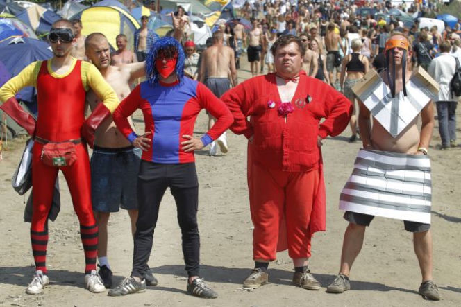 PRZYSTANEK WOODSTOCK 2012: Jak BAWILI SIĘ uczestnicy festiwalu - DUŻO ZDJĘĆ