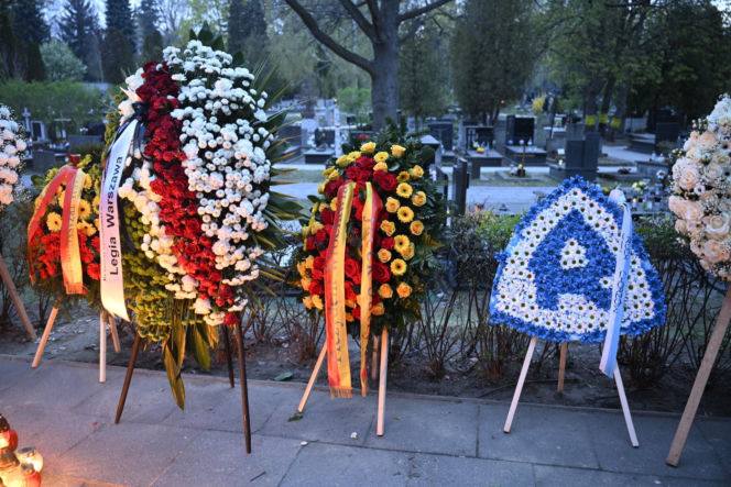 Tak wygląda grób Jacka Magiery po pogrzebie