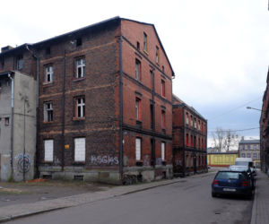 To jedno z najgęściej zaludnionych miast w Europie. Leży na Śląsku, nieopodal Chorzowa