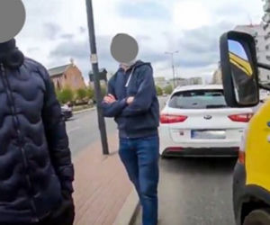 Zatrzymanie kontrowersyjnej furgonetki LGBT na Ursynowie