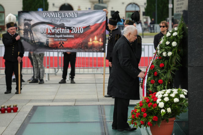 Obchody miesięcznicy smoleńskiej w Warszawie