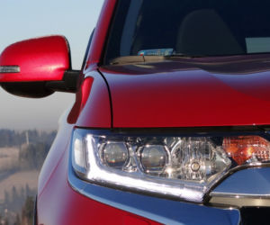 Mitsubishi Outlander 2.2 DID 6AT 4WD Intense Plus