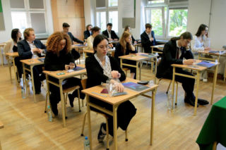 Matura próbna 2026: matematyka. Arkusze CKE, odpowiedzi, przecieki z próbnej matematyki [RELACJA NA ŻYWO 5.03.2026]