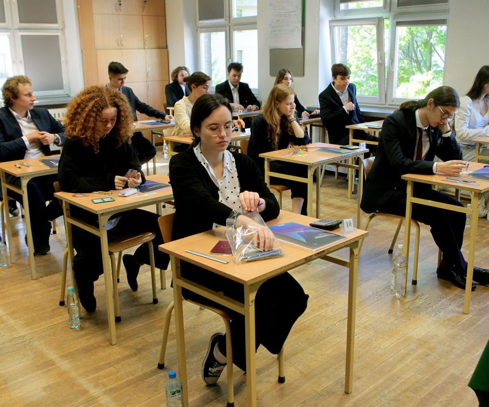 Matura próbna 2026: matematyka. Arkusze CKE, odpowiedzi, przecieki z próbnej matematyki [RELACJA NA ŻYWO 5.03.2026]