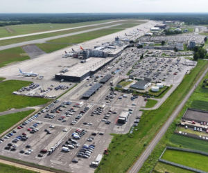 Katowice Airport - największy udziałowiec sprzedaje akcje lotniska samorządom