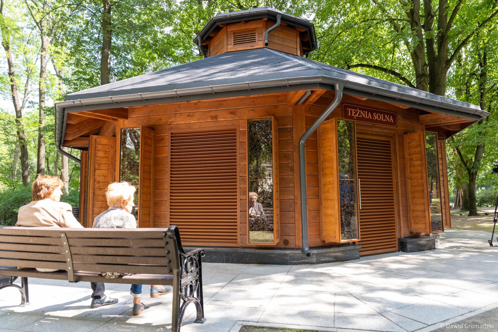 Sucha tężnia solankowa w parku Planty w Białymstoku
