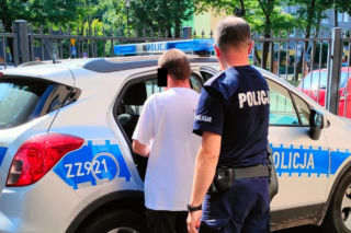 Jaktorów: mężczyzna zaatakował 15-latkę na ulicy, chciał ją zgwałcić