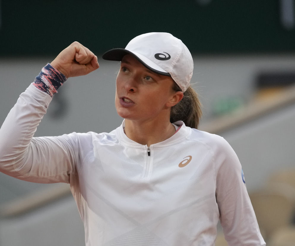 Świątek - Pegula O której godzinie gra Iga Świątek Roland Garros Ćwierćfinał Polka zagra w środę! KIEDY gra Iga Świątek kolejny mecz w Paryżu