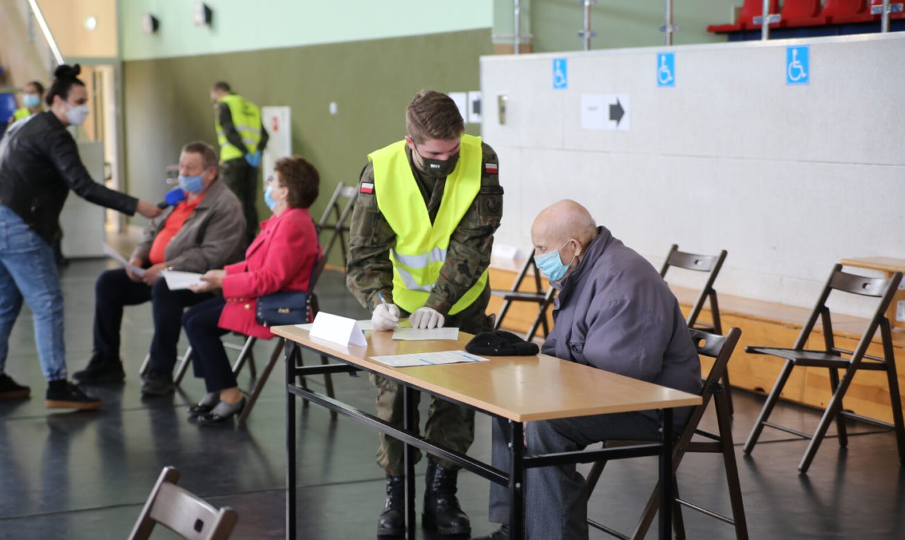 Pierwsze szczepienia w Punkcie Szczepień Masowych w Siemiatyczach [ZDJĘCIA]