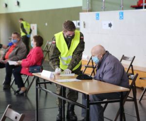 Pierwsze szczepienia w Punkcie Szczepień Masowych w Siemiatyczach [ZDJĘCIA]