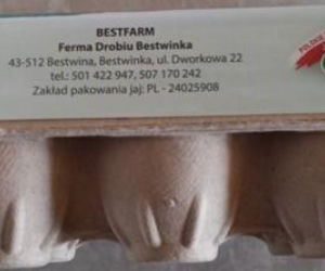Skażone jajka w sklepach. Pilny komunikat dla klientów przed świętami