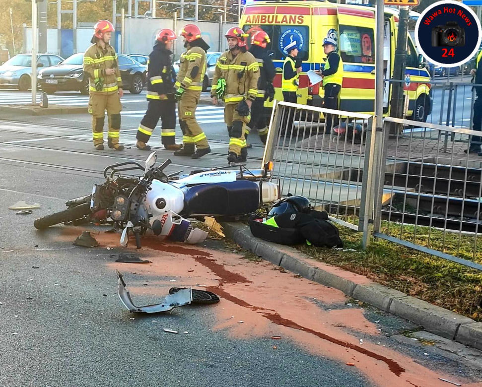 Poważny wypadek na Mokotowie. Motocyklista w szpitalu