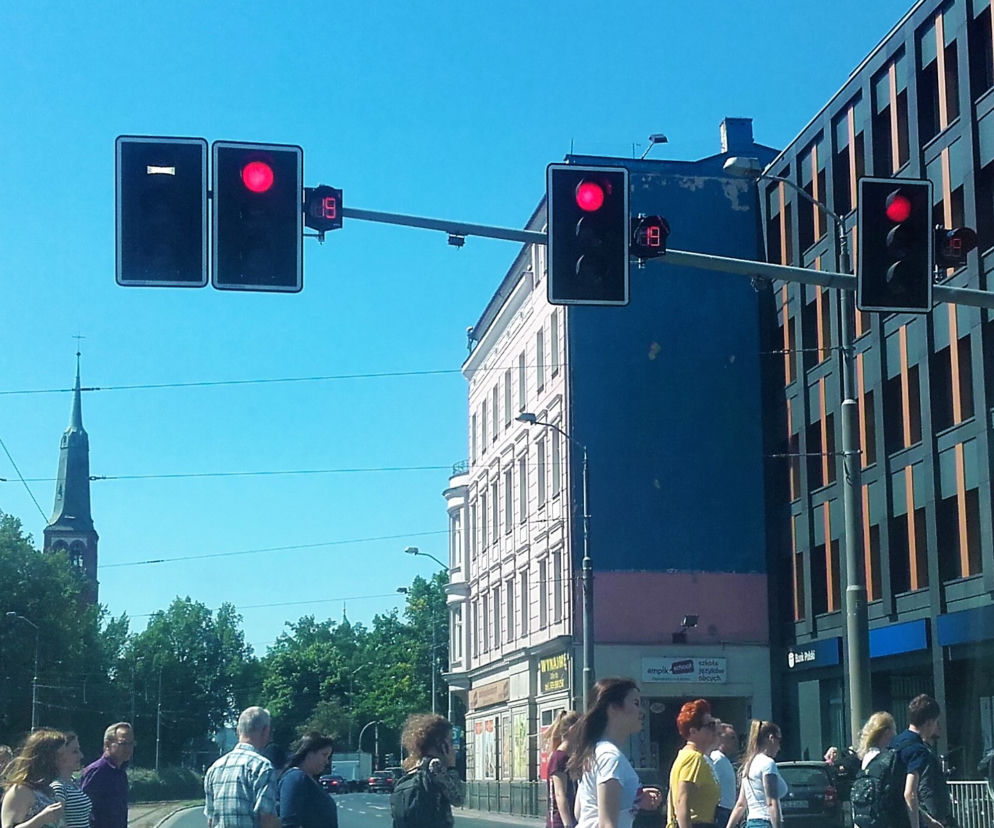 Nowe liczniki pojawiły się na Bramie Portowej