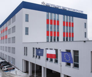MON otworzyło nowy szpital. Będą w nim leczyć specjaliści z Szaserów