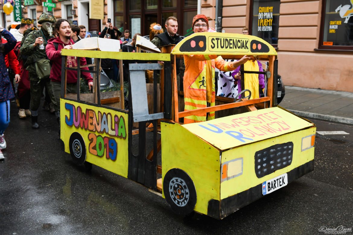 Juwenalia Krakowskie 2019. Studencki korowód przeszedł przez miasto!