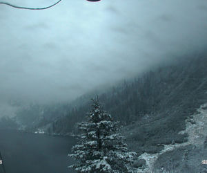 Zima zawitała do Polski! Zakopane i Tatry przykryte białym puchem 