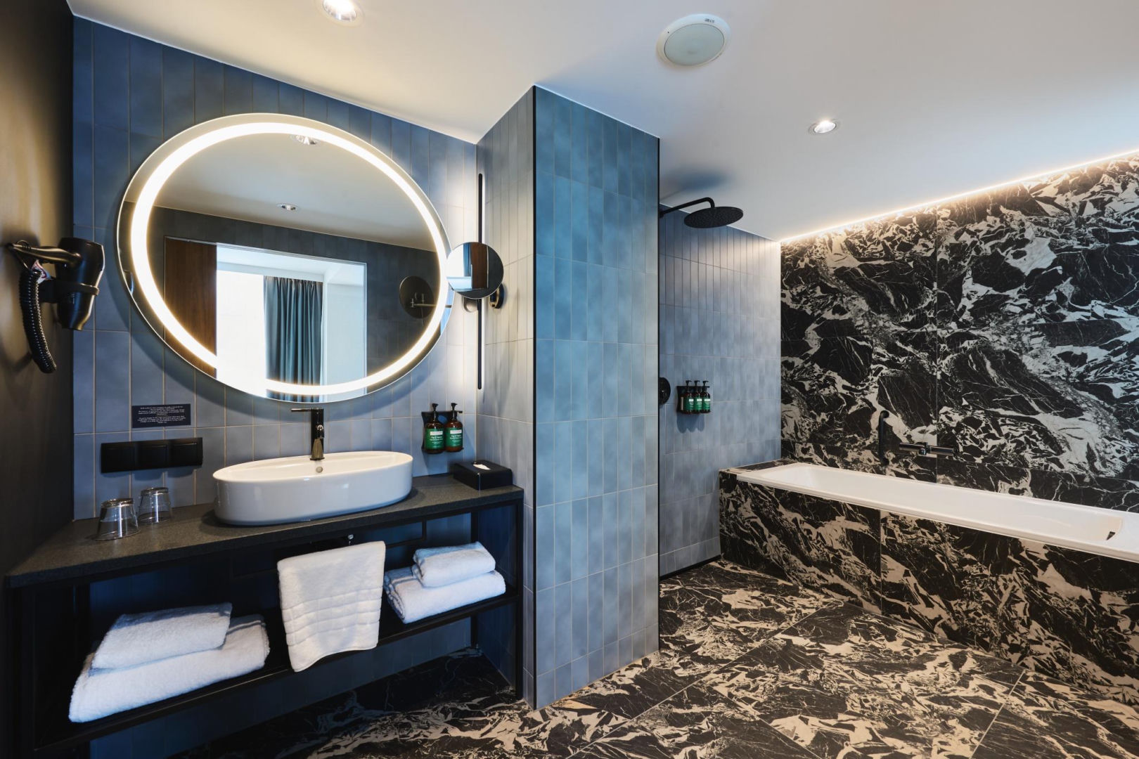 Hotel voco, czyli dawny Hotel Katowice po modernizacji wygląda dziś tak