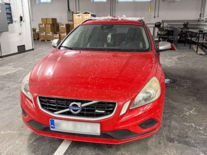 Seria włamań w Warszawie. Policjanci czekali, aż złodzieje opuszczą okradzioną posesję