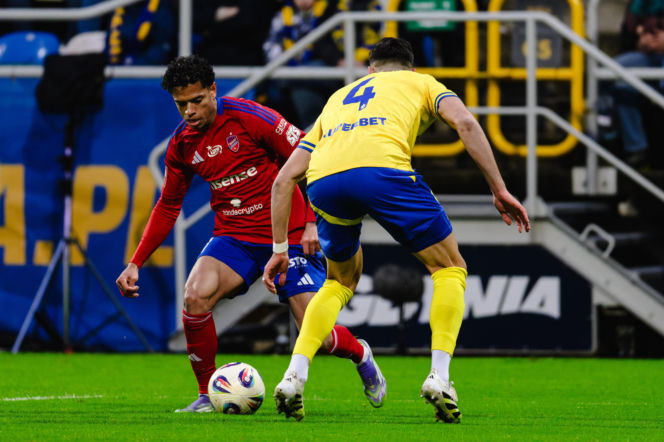 Arka Gdynia - Raków Częstochowa, zdjęcia kibiców i piłkarzy z meczu 17. kolejki PKO BP Ekstraklasy