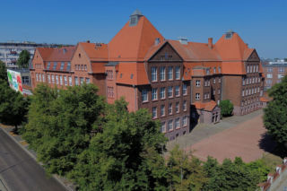 3.	XIII Liceum Ogólnokształcące w Szczecinie