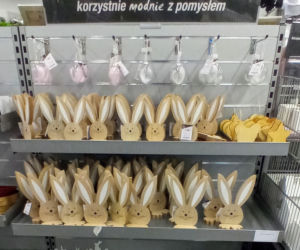 W przeddzień wigilii w Szczecinie można już kupić wielkanocne dekoracje