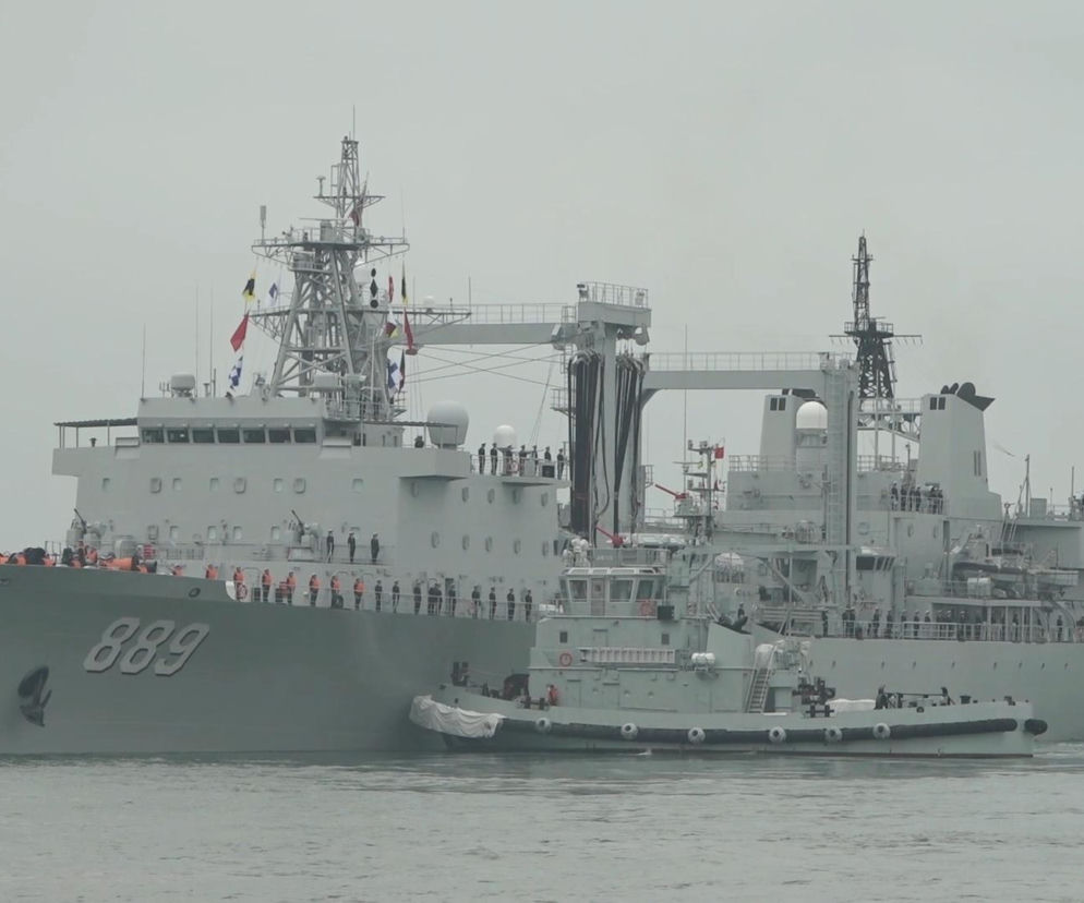 Elementy chińskiej grupy zadaniowej w cieśn. Ormuz