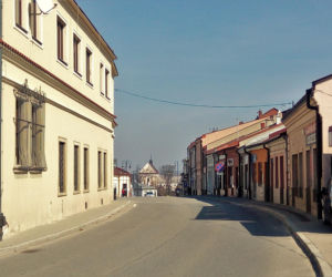 To najpiękniejsze miasto w Małopolsce. Jest porównywane do Krakowa, kiedyś było uznawane za stolicę Polski