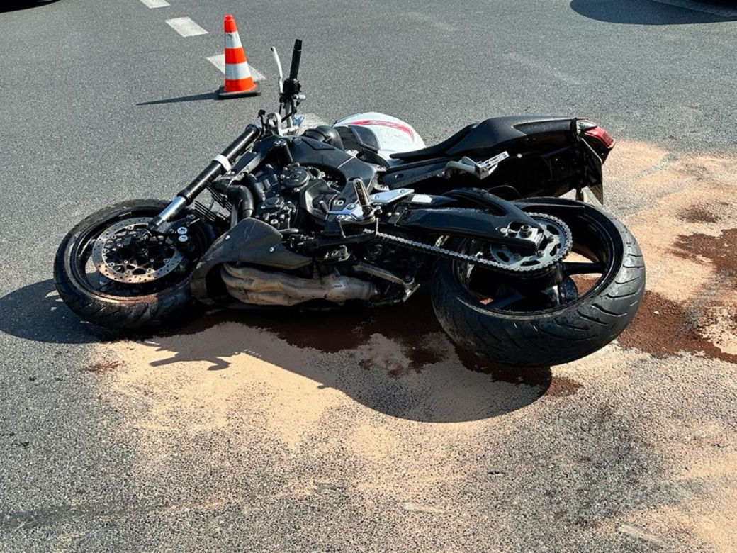  Reanimacja na drodze. Motocyklista wpadł pod busa. Tragiczne wieści