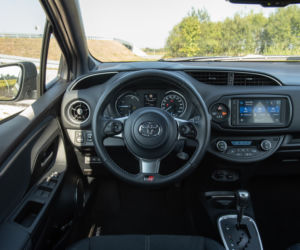 Toyota Yaris GR Sport 1.5 Hybrid 100 KM e-CVT
