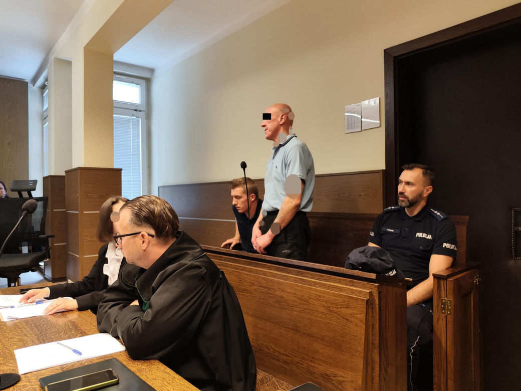Zabili starszą Panią dla 180 zł. Ciało ukryli w wersalce