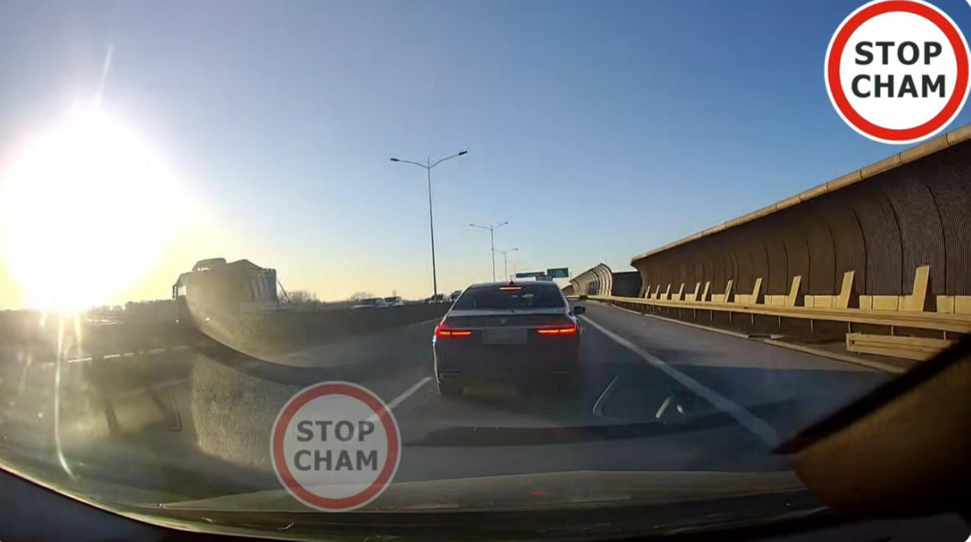 Internauci wściekli na kierowcę BMW z S8 pod Wrocławiem. Jest nagranie