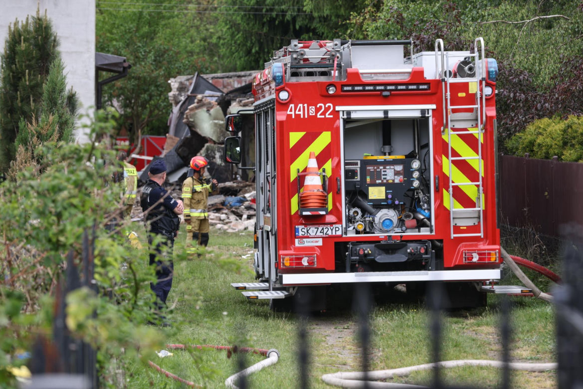 Po wybuchu zawalił się strop! Jedna osoba nie żyje. Tragedia w Dąbrowie Górniczej