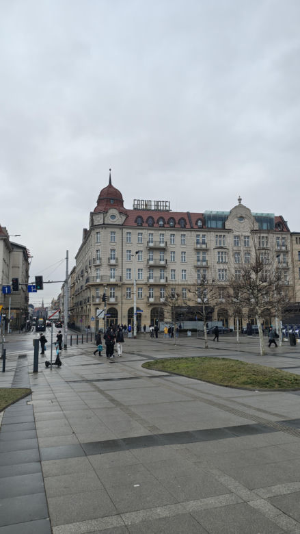 Kultowy Grand Hotel we Wrocławiu szykuje się na otwarcie. Tak wygląda ikona miasta po remoncie 