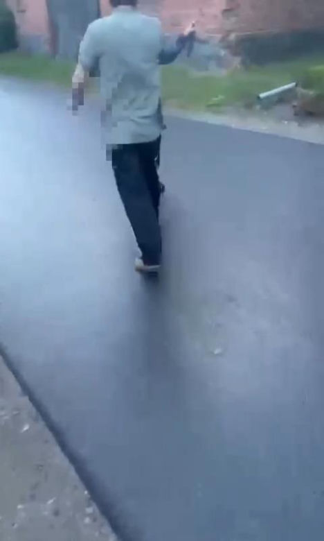 Kubańczyk z dwoma nożami terroryzował ludzi