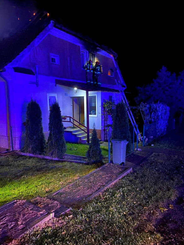 Tragiczny pożar pod Kętrzynem. Nie żyją dwie osoby. Wśród ofiar 13-letnia dziewczynka